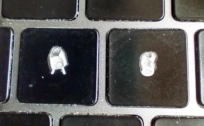 Keyboard with the letters A and S worn out