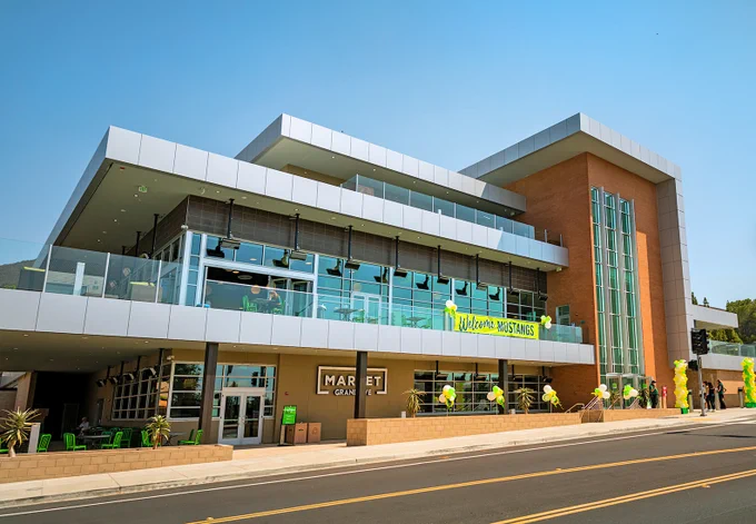 dining facility 