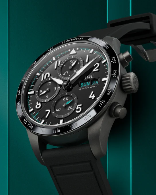 Pilot's Watch Performance Chronograph 41 Mercedes-AMG PETRONAS Formula One™ Team (Ref. IW388306)
