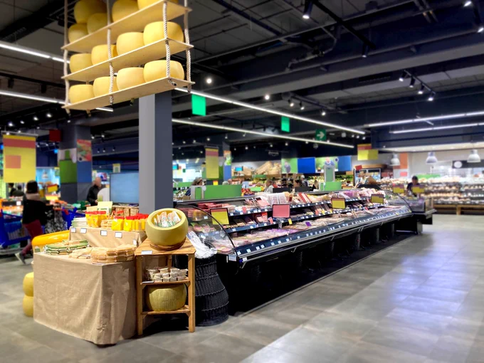 Cheese department and island refrigerator at supermarket

See more 👇✨

https://www.shutterstock.com/image-illustration/this-mockup-illustration-suitable-presenting-new-2376259769

@Shutterstock 

#supermarket #marketdesign #shelfdesign #shelvesdesign #grocerydesign #storedesign #shopdesign #schematic #planogramdesign #design #rackdesign #retaildesign
