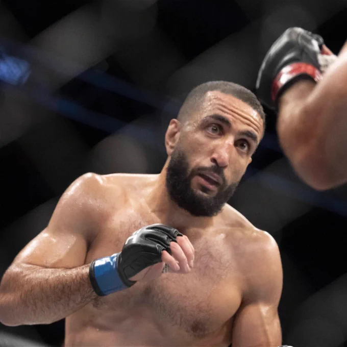 Belal Muhammad in his fight against Demian Maia. | Imago/Taidgh Barron
