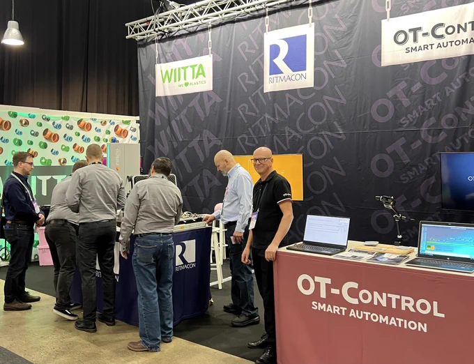 Kuva vuoden 2023 Teknologia-messuilta. Kuvassa Wiitta Oy, Ritmacon Oy ja OT-Control yhteisosasto 6m18.