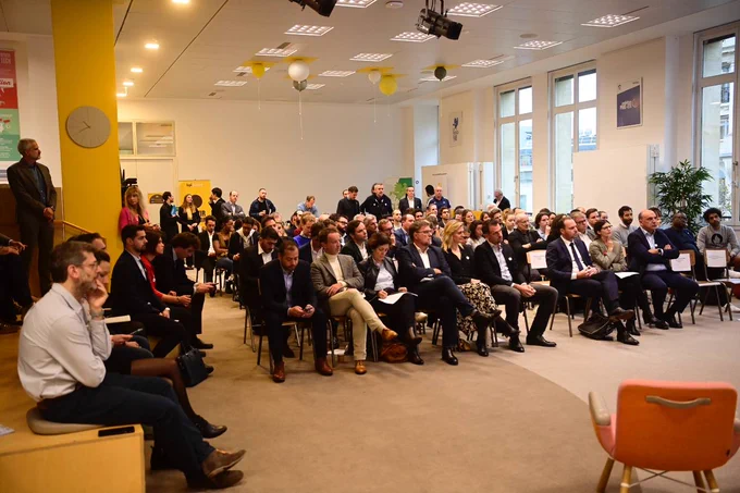 Le public présent à cet IPCS, dans la salle de la Bpi "Le Hub".