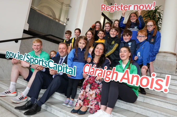 Champion boxer Aoife O'Rourke, Minister Catherine Martin, Minister of State Thomas Byrne, Ireland under-20 rugby player Jamie Osborne and children from Dunshaughlin Youth soccer club, Dunshaughlin athletics club (both Meath) and Rosemount Mulvey FC (Dublin), at the launch of the 2023 Sports Capital and Equipment Fund, Government Buildings, 10 July 2023
