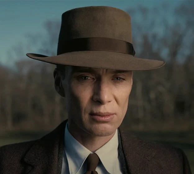 Oppenheimer looking troubled