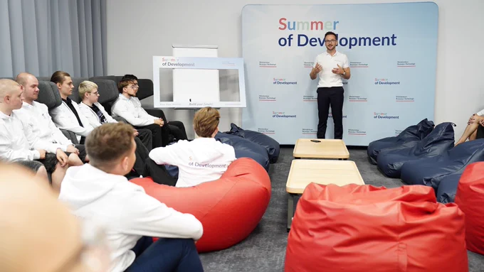Minister Waldemar Buda rozpoczął program Summer of Development w MRiT