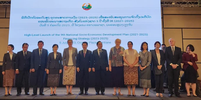 At the High Level Launch on behalf of the Government of Lao PDR overseen by H.E. Mr. Saleumxay Kommasith, DPM of Lao PDR, together with H.E. Khamjane Vongphosy, Minister of Planning and Investment, H.E. Mme Phonevanh Outhavong, Deputy Minister, Ministry of Planning and Investment, H.E. Mme Phonesaly Souksavath, Head of LSB, and colleagues including a broader group of critical stakeholders and development partners: H.E. Mme Ina Marciulionyte, Head of EU delegation in Lao PDR, Mme Sonomi Tanaka, Country Director of the Asia Development Bank in Lao PDR, Mr. Alex Kremer, World Bank Country Manager to Lao PDR, Ms. Martine Therer, UNDP Resident Representative, Ms. Pia Rebello Britto, UNICEF Representative, Ms. Yu Lee Park, Officer in Charge at WHO, etc. 