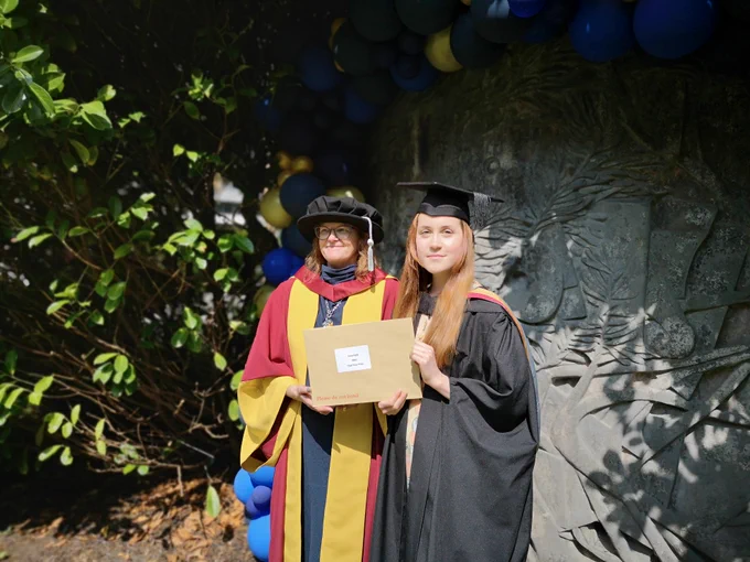 Iona Ingles received MSci Final year prize