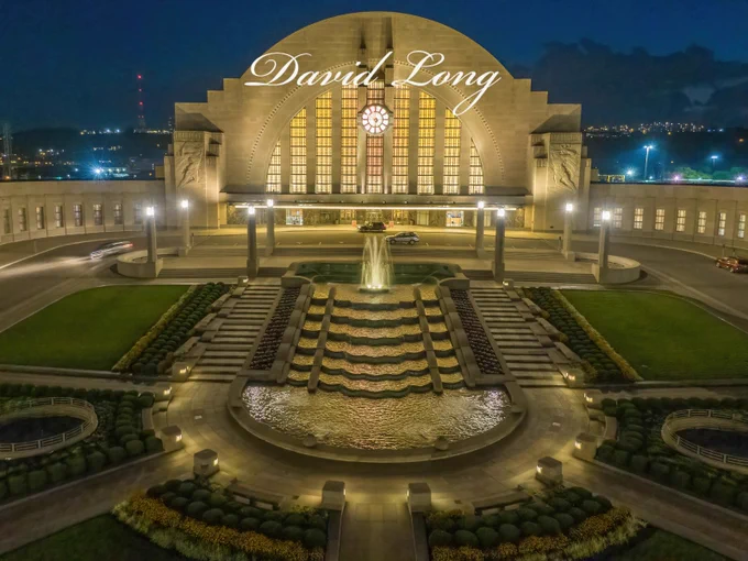 Flying over Cincinnati Museum Center at Union Terminal