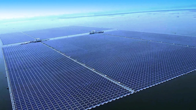 Huainan floating solar farm in Anhui Province.