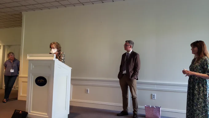 Diana accepts her award.