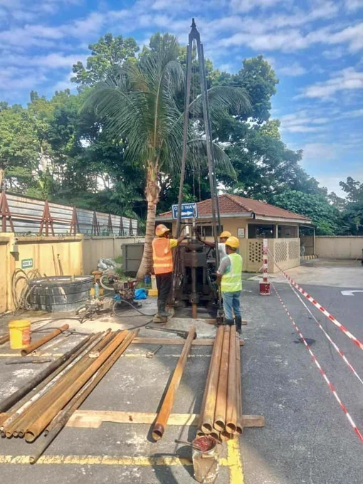 🚧 Borehole - soil investigation for defect appraisal. 👷🏽‍♂️👷🏽‍♂️📋🔎

#IPMProfessionalServices #EngineeringConsultant #SoilInvestigation #DefectInspection #SoilCondition #DefectAssessment #BuildingInspection #ProfessionalEngineering #EngineeringAnalysis #SettlementProblem 

*****************************
💻 Website: https://ipm.my/
📩 Email: admin@ipm.my
☎ Call: 03-8066 7631 (Selangor/ Kuala Lumpur)
☎ Call: 07-355 5631 (Johor Bahru)
🔗 Facebook: https://www.facebook.com/IPMProfessionalServices/
🔗 LinkedIn: https://www.linkedin.com/company/ipm-professional-services/