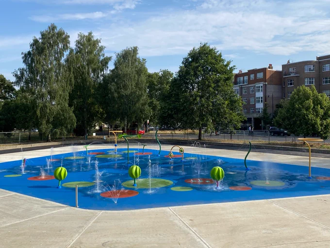 Clapham Common waterplay