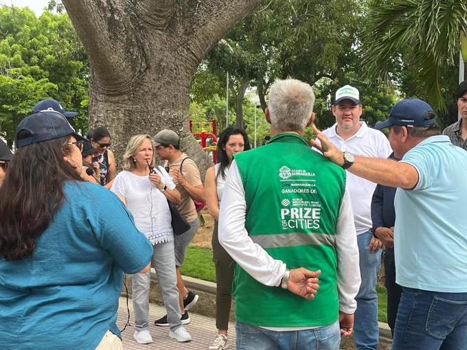 #PrizeforCities 2021-2022 grand prize winner Todos Al Parque shares how they transformed their city by creating & revitalizing public green spaces during a peer exchange in Alcaldía de Barranquilla, Colombia.