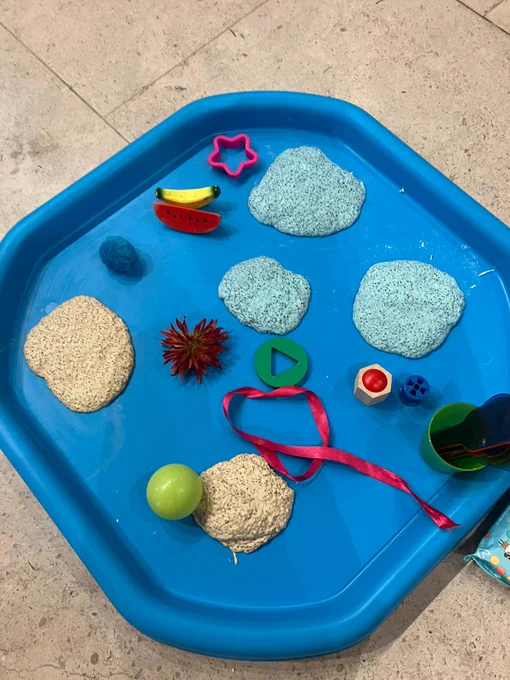 The children got to play with this chia seed gloop as part of the sensory art session in Littlemore.