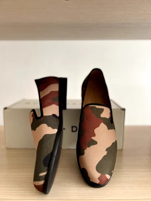 Camo
UK Size 10
60,000 