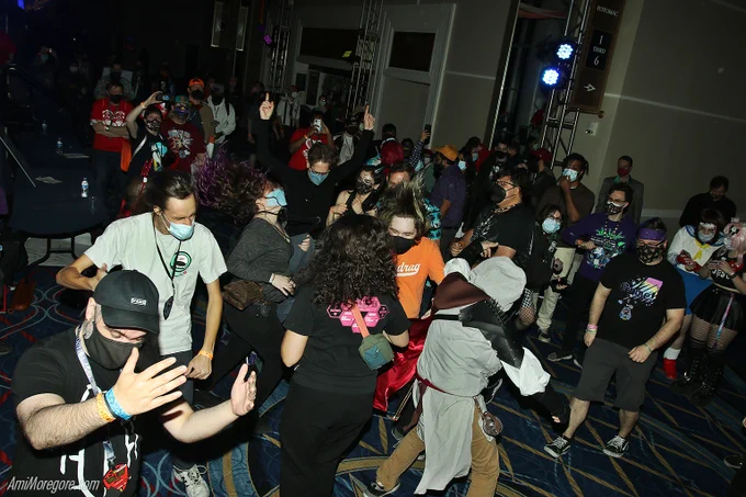 The crowd at chipspace rocking out to the music