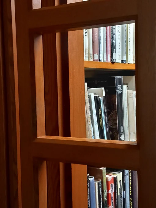 Image of dust free books and shelves
