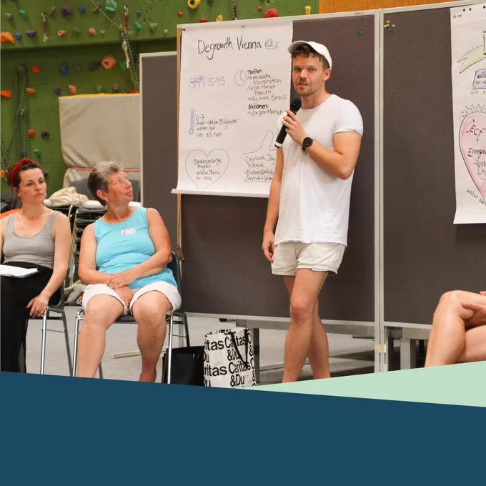 Discussion around the structure of Degrowth Vienna