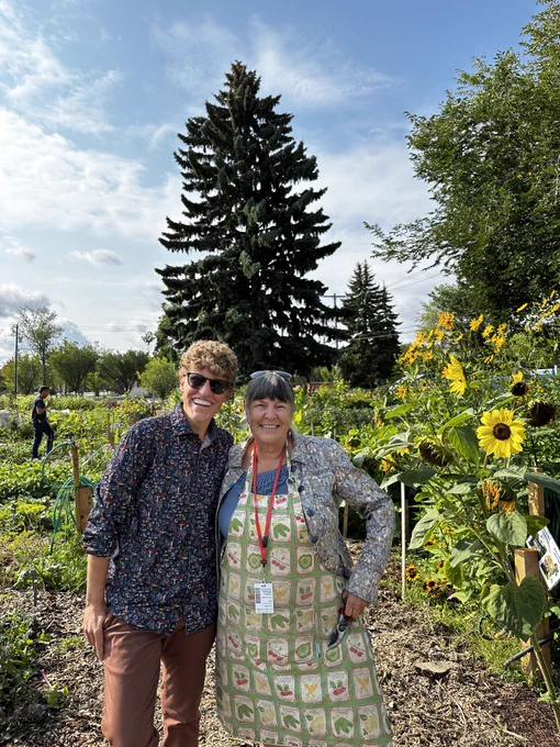 Janis and Pam at the farm!
