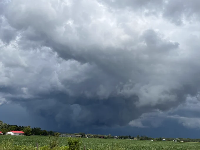 Very dark skies over Barrie, ON
