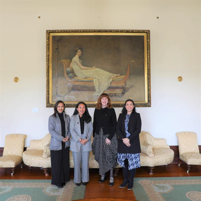 The Governor with a delegation of Indonesian Female Parliamentarians. 