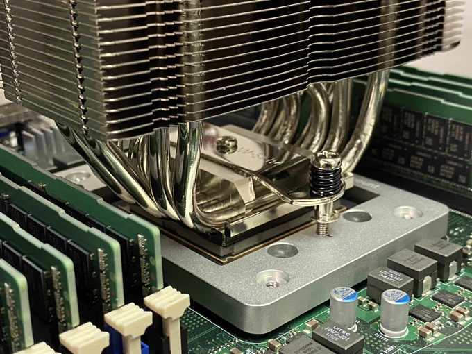 Close-up of SecuFirm2 mount