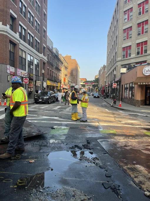 Boston Water and Sewer working on clean up