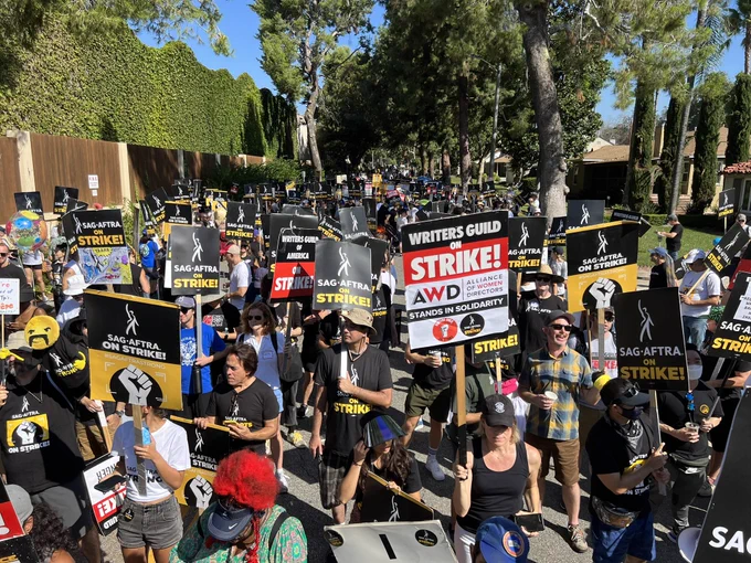 Union members outside Disney Studios.