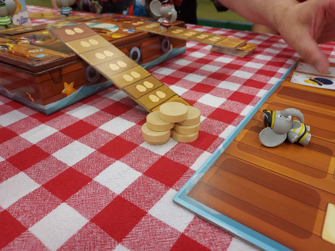 A photo of my elephant falling in Stomp the Plank