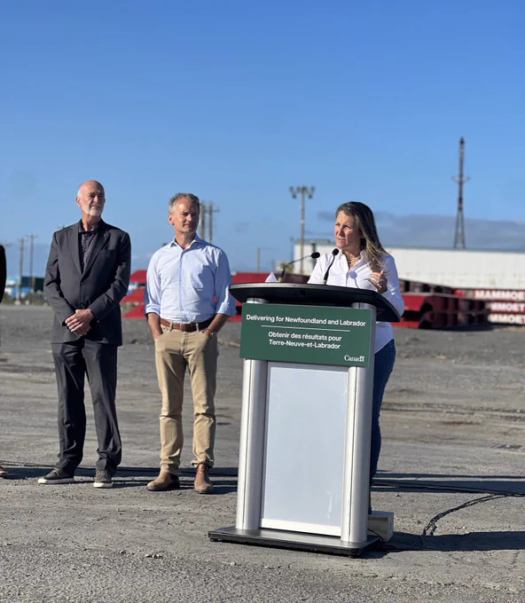 The Deputy Prime Minister touring a hydrogen production and export facility under construction at the Port of Argentia.