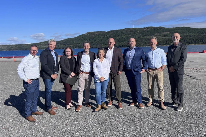 The Deputy Prime Minister touring a hydrogen production and export facility under construction at the Port of Argentia.