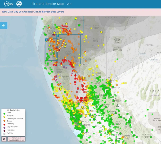 An image depicting air quality observations across California and Nevada this morning. 