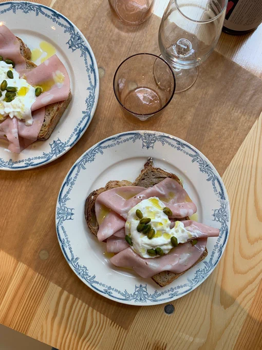 Tartines jambon burrata de chez Parpains