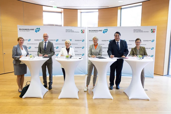 Impressionen aus der Pressekonferenz zum Lehramtsstipendium Ruhr – Deine Region. Deine Chance.