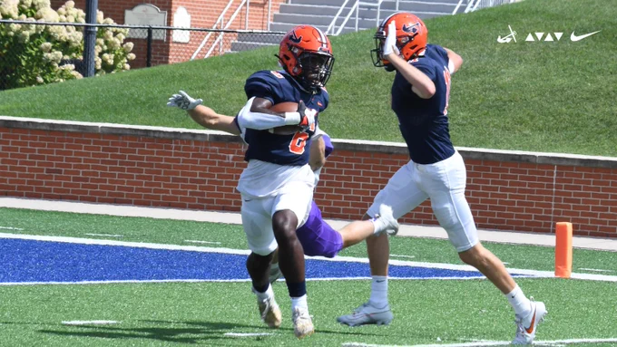 Punt returner Terrell Harris eludes a Loras tackler.