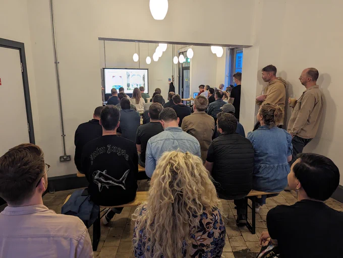 Crowd at Refresh