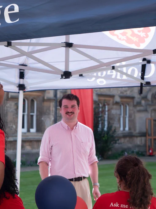 Outreach Officer at Oriel College, Arron O’Connor, talking to students
