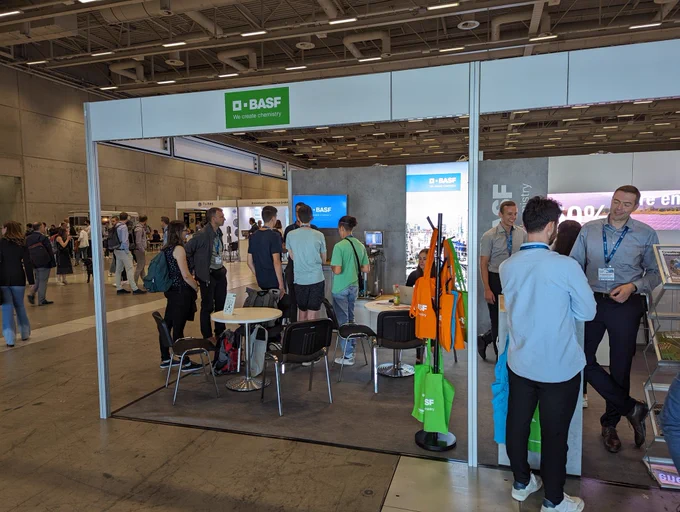 A lot of traffiv at the BASF booth