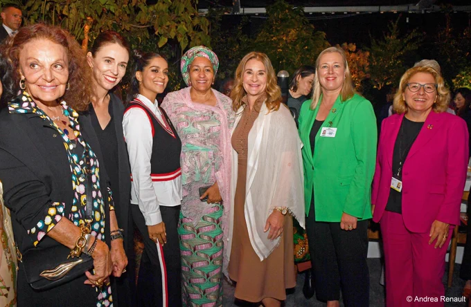 Women Leaders at the launch of the „We the Women“ campaign. Form left to right: Diane von Fürstenberg, Jacinda Ardern, Lily Singh, Amina J. Mohammed, Melinda Gates, Jutta Urpilainen and Svenja Schulze.