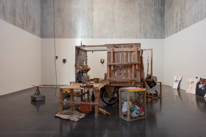 Image credit: Mike Nelson, Lionheart, 1997. Installation view, The New Art Gallery Walsall, 2018. Photo: Jonathan Shaw. Courtesy the artist and 303 Gallery, New York; Galleria Franco Noero, Turin; Matt’s Gallery, London; and neugerriemschneider, Berlin.