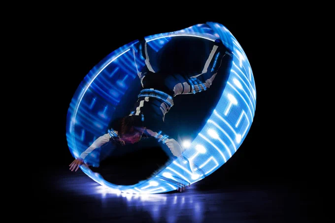 Image of the installation at Trinity Leeds, where Yorkshire Circus will present Portals, which features a one-of-a-kind acrobatic performance inside an illuminated wheel.