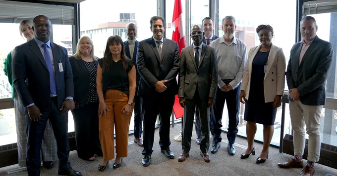 Group photo of representatives from OAPI and CIPO.