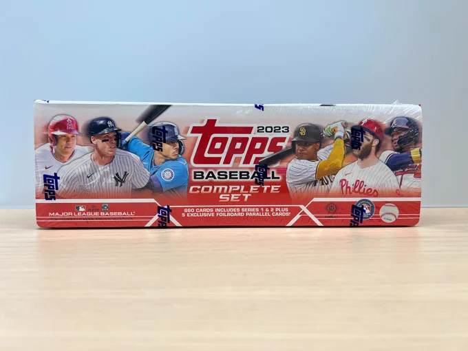 Topps 2023 Baseball complete set with images of Shohei Ohtani, Aaron Judge, Julio Rodríguez, Juan Soto, Bryce Harper and Ronald Acuña Jr. 