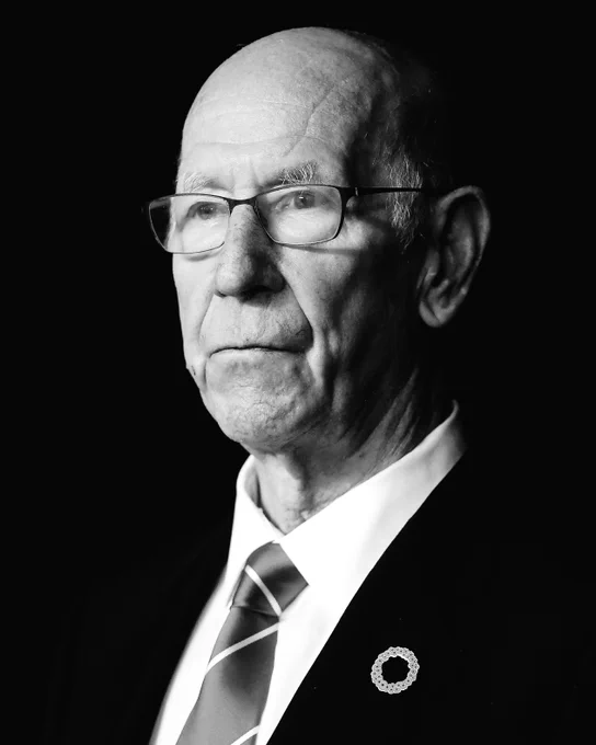 Rest in peace to Manchester United and England legend Sir Bobby Charlton who has died at the age of 86.