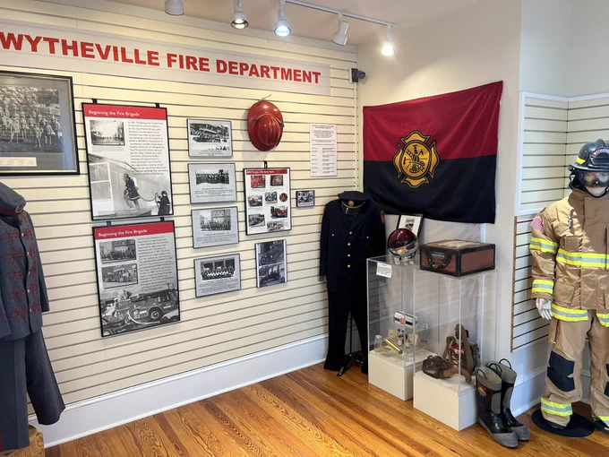 Display on Wytheville Fire Department. Mannequins with uniforms