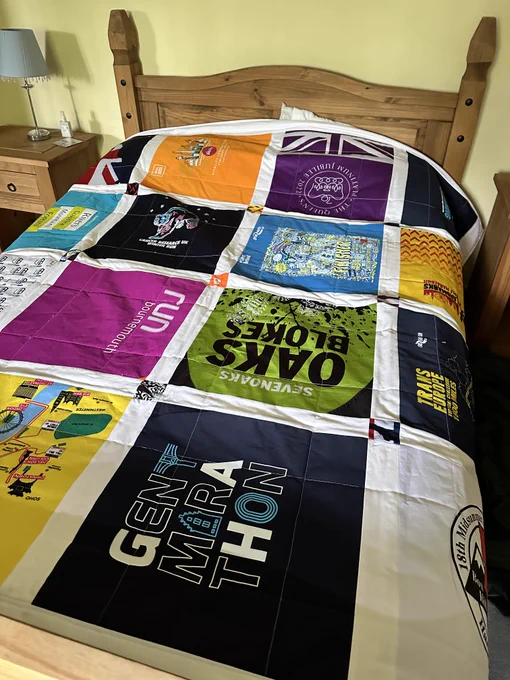 Blanket made from running shirts