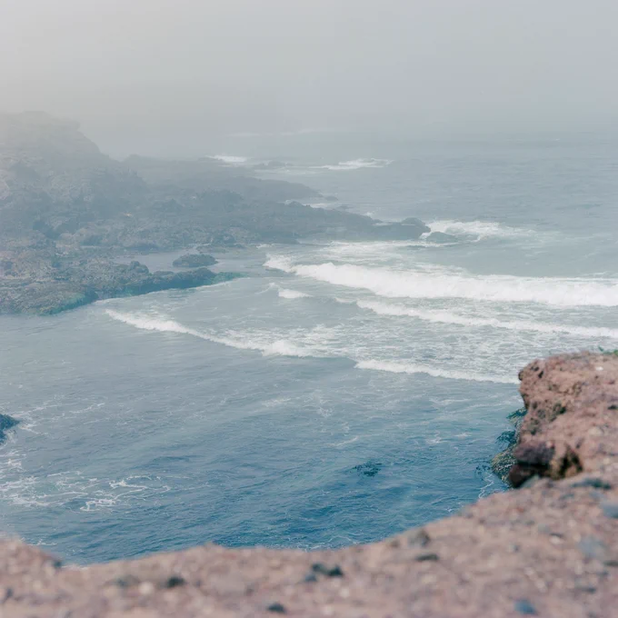📷 Mercedes Dorame, "Stepping through Water - Nongiinokne Paar", 2022; from the series, "Everywhere is West"; courtesy the artist