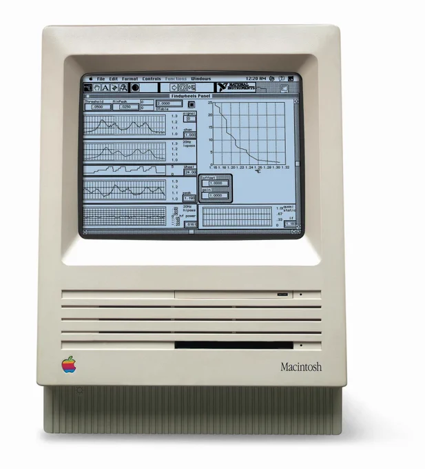 Photo of LabVIEW 1.0 running on an Apple Macintosh.