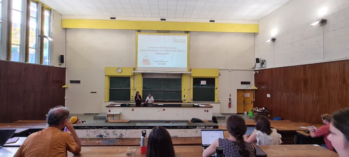 Edugame avec :
- Johannes Ziegler
- Jean-Patrice Albrand
- Romain Brandizi-Torras
- Jonathan Mirault
- Angela Pasqualotto
- Mathilde Vergne
- Manon Bochud
- Marjolaine Cohen
